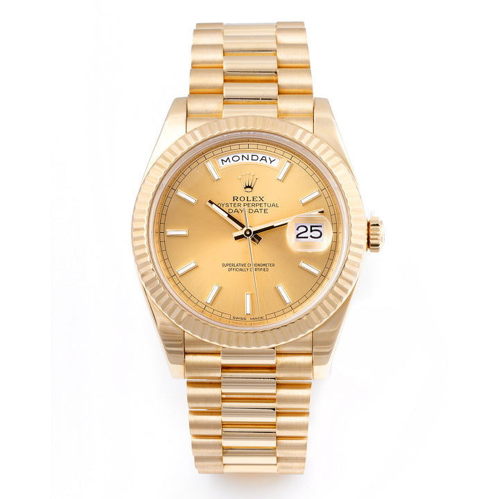 Rolex Day-Date 40 Yellow Gold 228238 Champagne Dial | Index hour markers, Fluted bezel