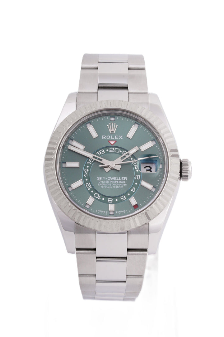ROLEX SKYDWELLER 42MM STAINLESS STEEL 326934| GREEN DIAL| FLUTED BEZEL| OYSTER BAND