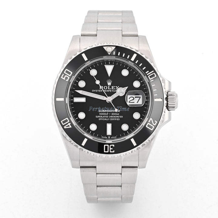 Rolex Submariner Black Dial on Oyster band 126610LN Card 2020