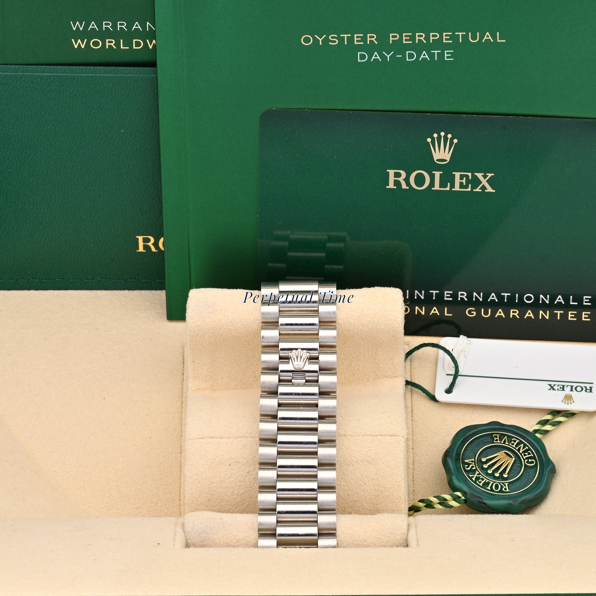 Rolex Day-Date 40 228396TBR Platinum | Meteorite Baguette Diamond