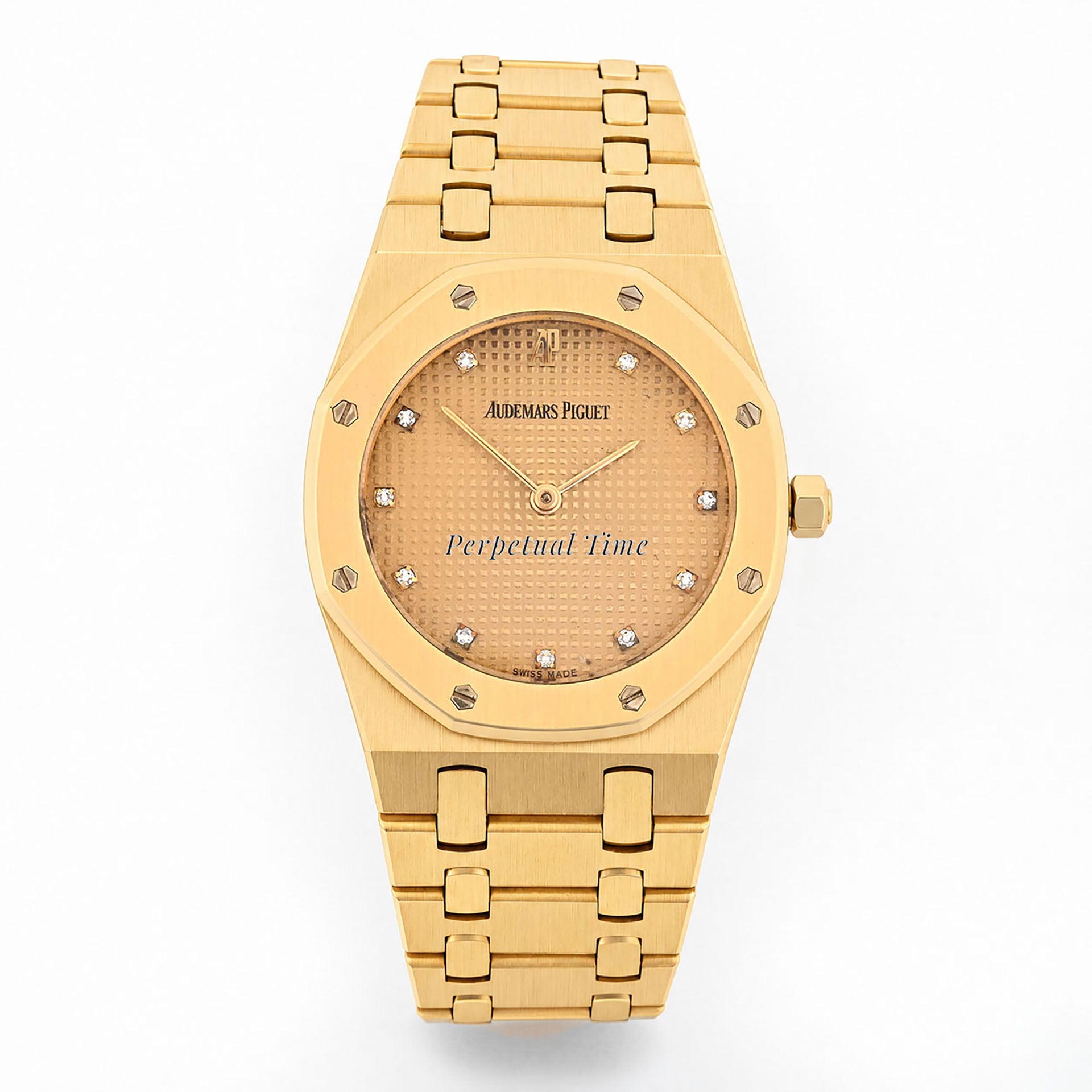 Audemars Piguet Royal Oak 33mm 56303BA 18K Yellow Gold Champagne Diamond Dial