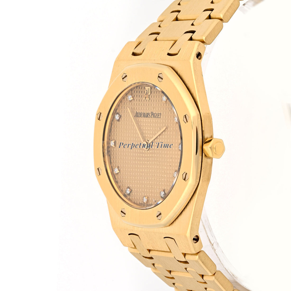 Audemars Piguet Royal Oak 33mm 56303BA 18K Yellow Gold Champagne Diamond Dial