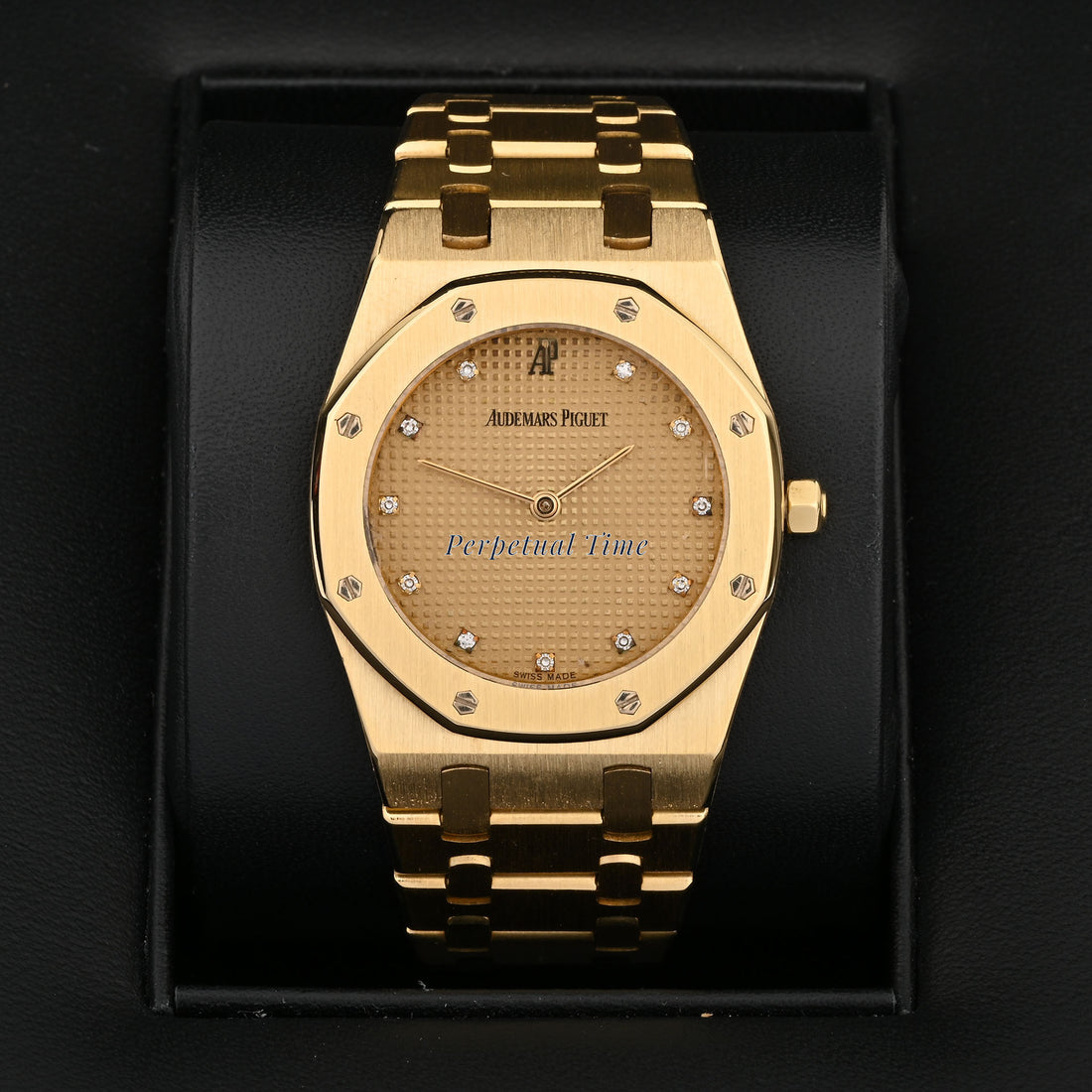 Audemars Piguet Royal Oak 33mm 56303BA 18K Yellow Gold Champagne Diamond Dial
