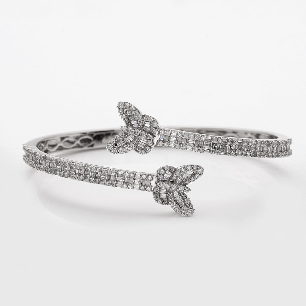 14KW 2.65CTW BGUETTE DIAMOND OPEN CUFF BANGLE WITH