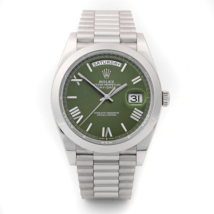 Rolex Day-Date 40 mm Platinum 228206 Olive Green Dial | Roman Numeral Hour Markers, Smooth bezel