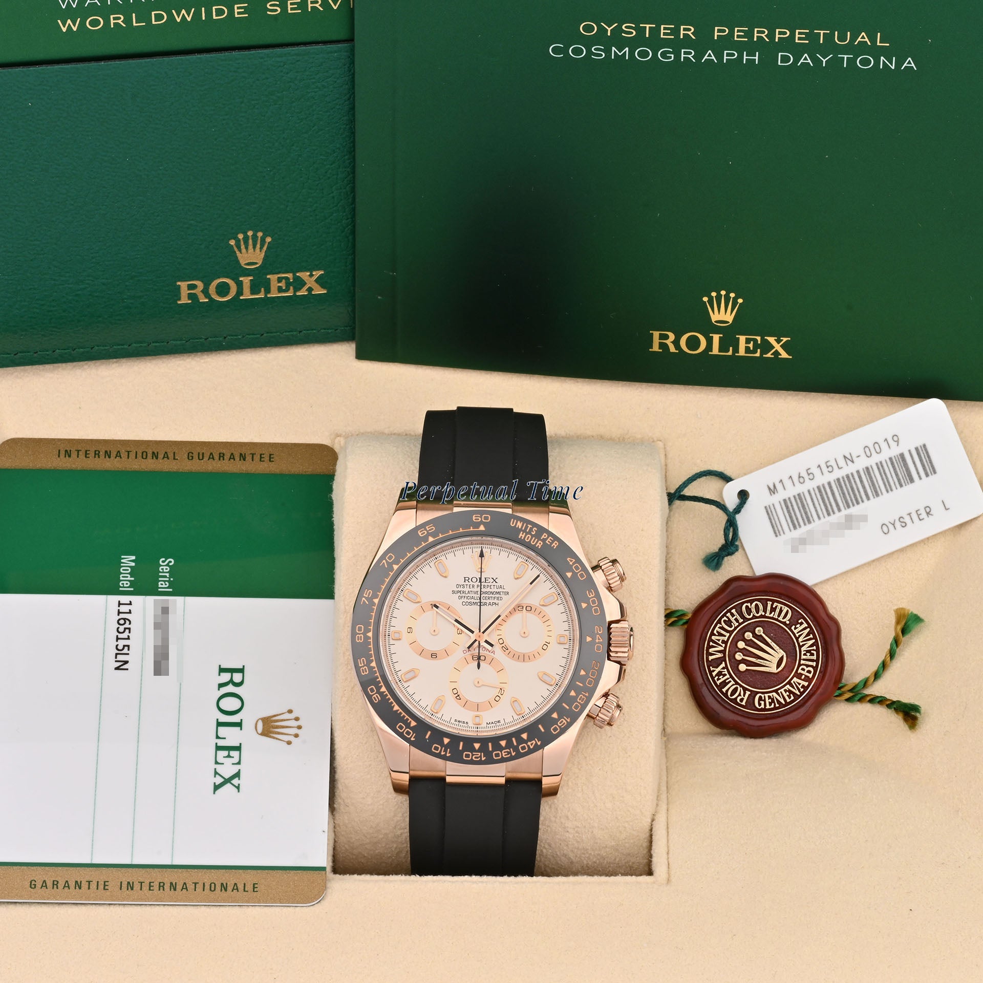 Rolex Daytona Ivory Colored Index Dial on Oysterflex band 116515LN Card 2018