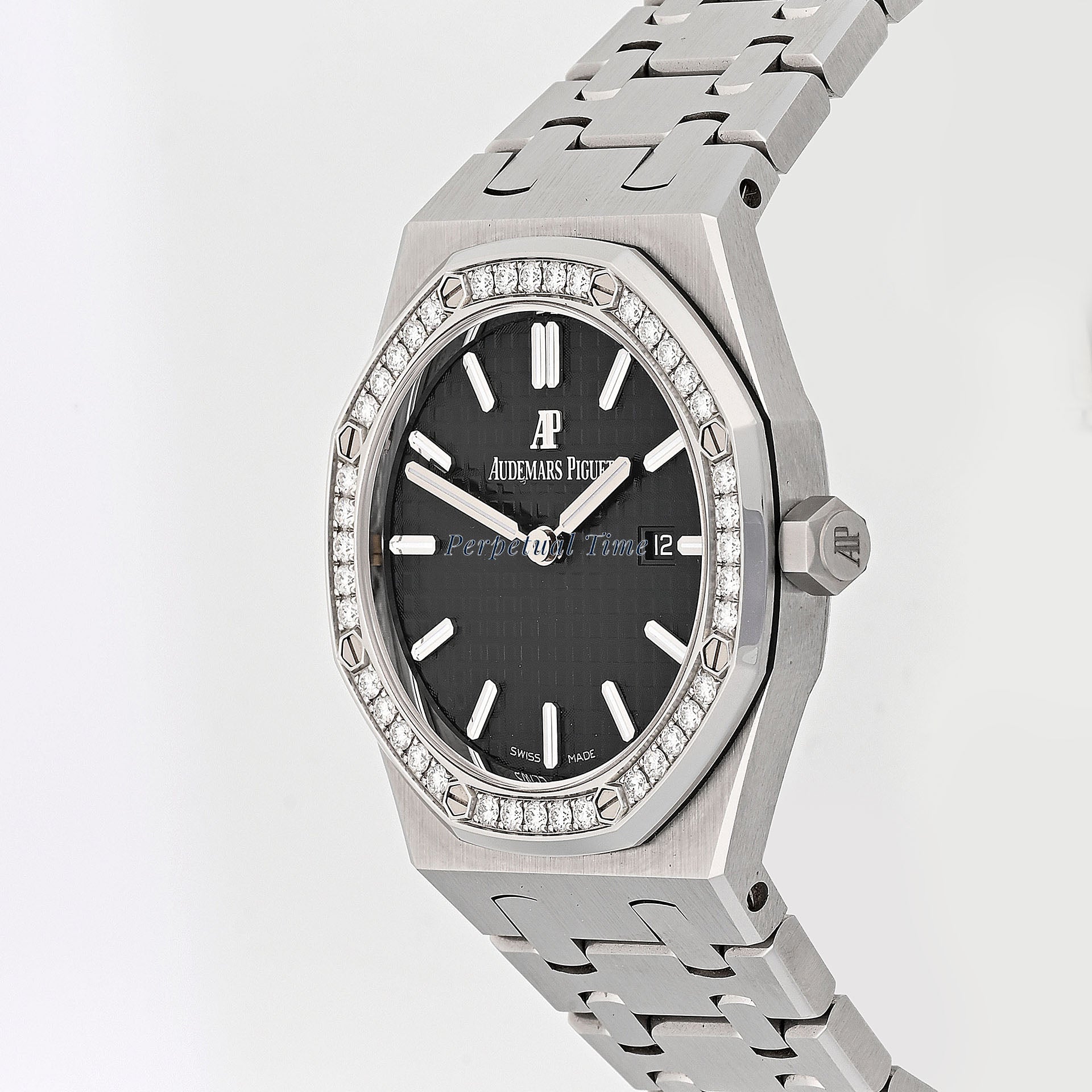 Audemars Piguet Royal Oak 33mm Stainless Steel 67651ST Black Dial Diamond Bezel