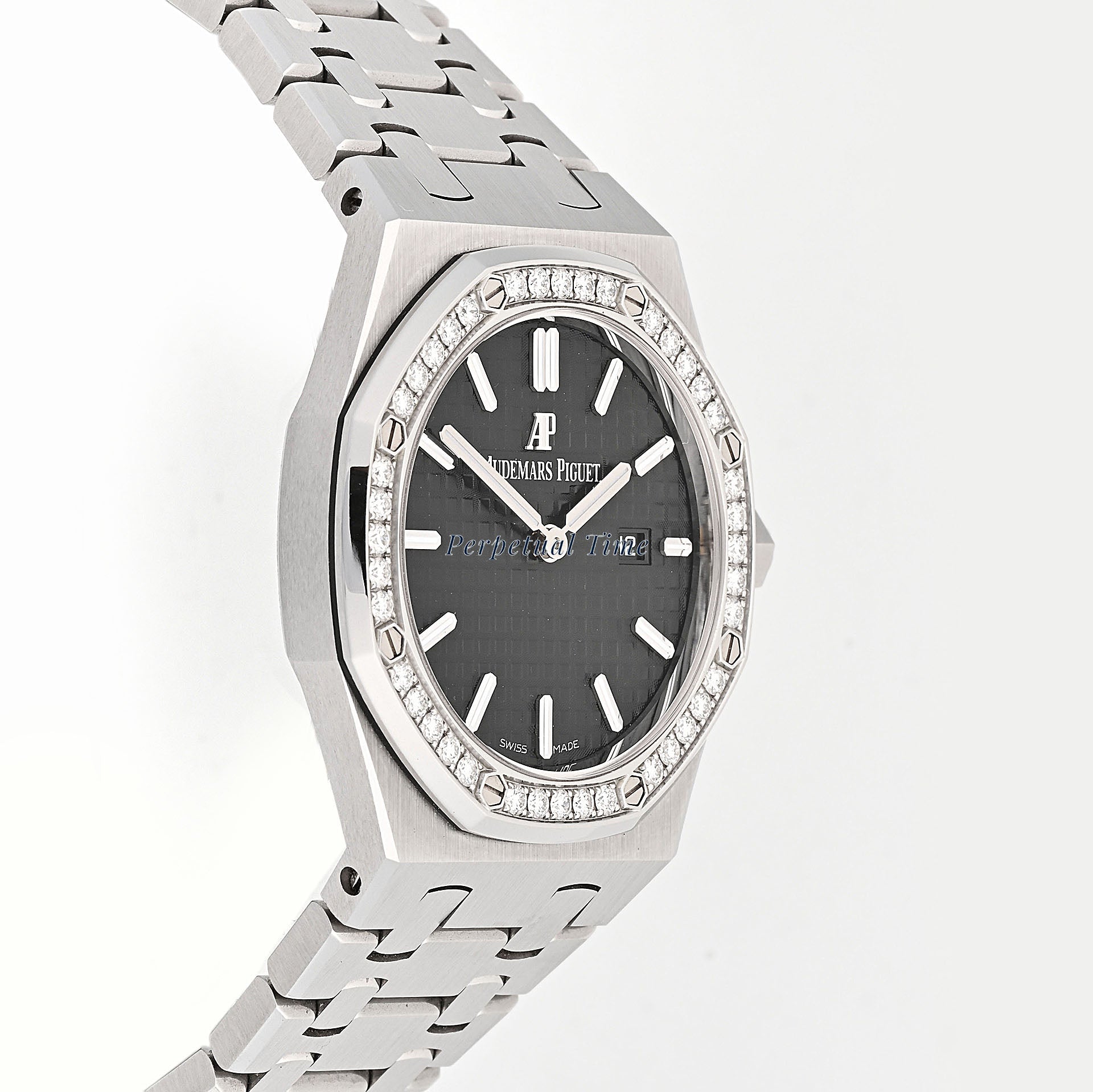 Audemars Piguet Royal Oak 33mm Stainless Steel 67651ST Black Dial Diamond Bezel