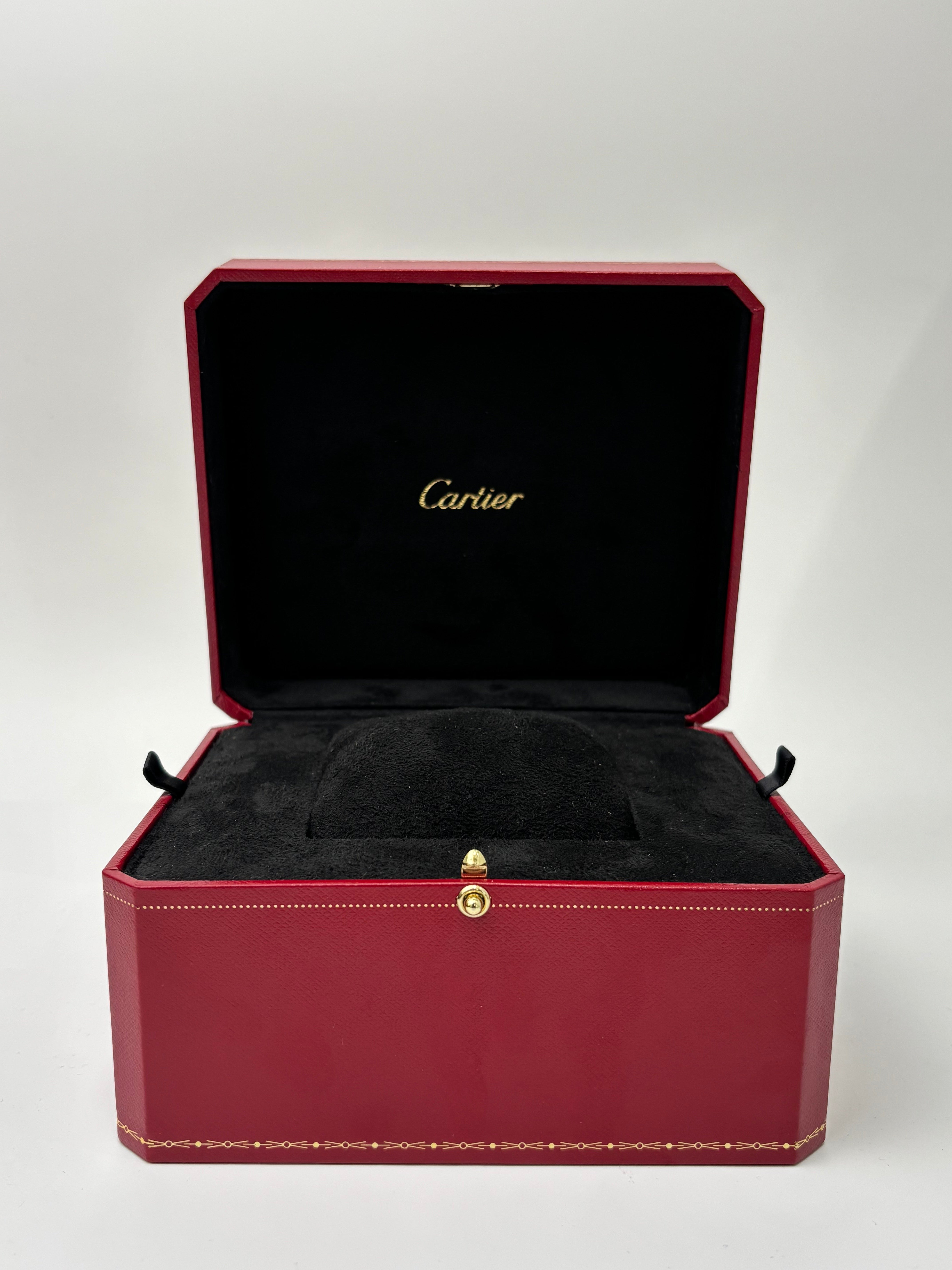 Cartier Ballon Bleu 28 mm Stainless Steel 3006 Silver Dial | Roman Numerals hour markers, Smooth bezel