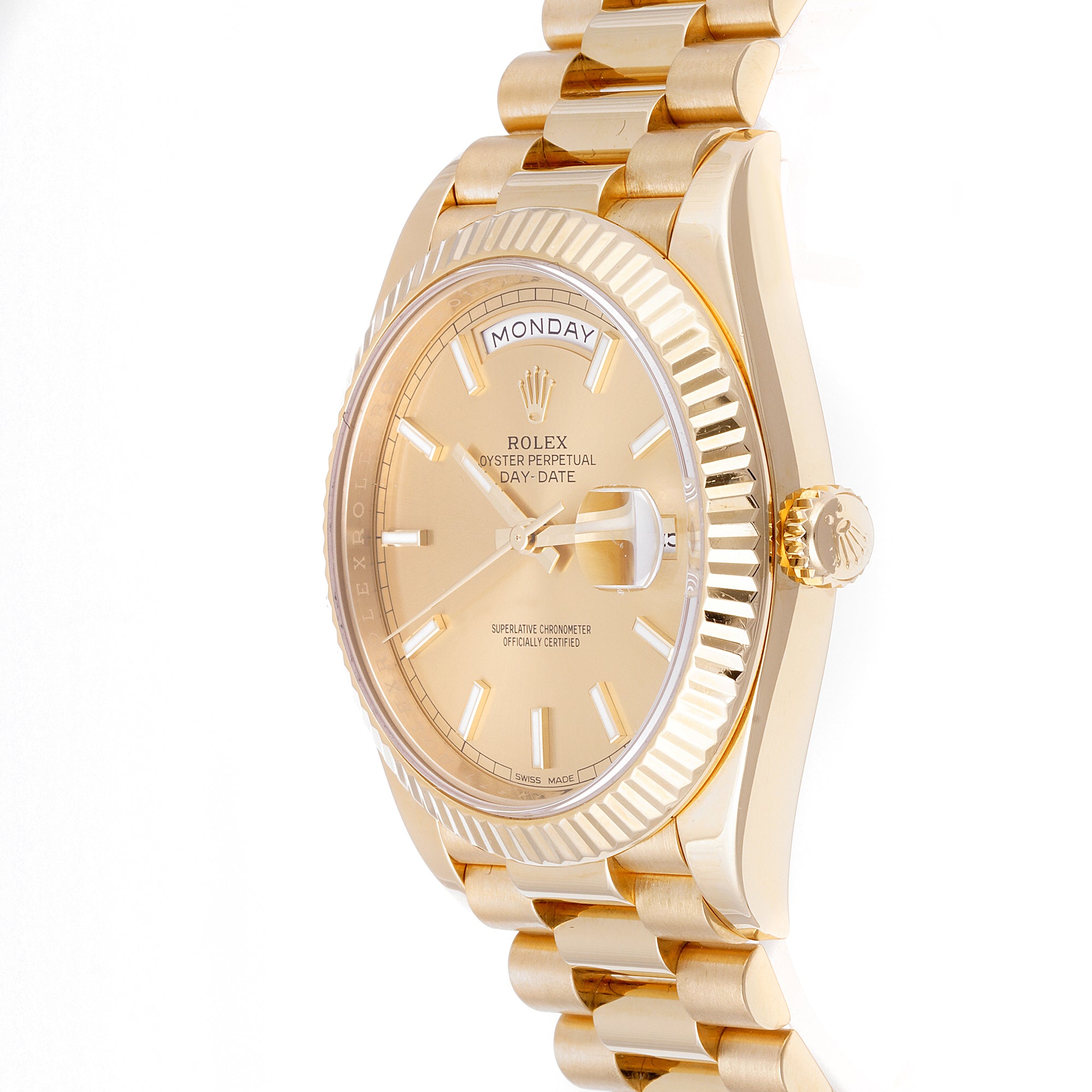 Rolex Day-Date 40 Yellow Gold 228238 Champagne Dial | Index hour markers, Fluted bezel