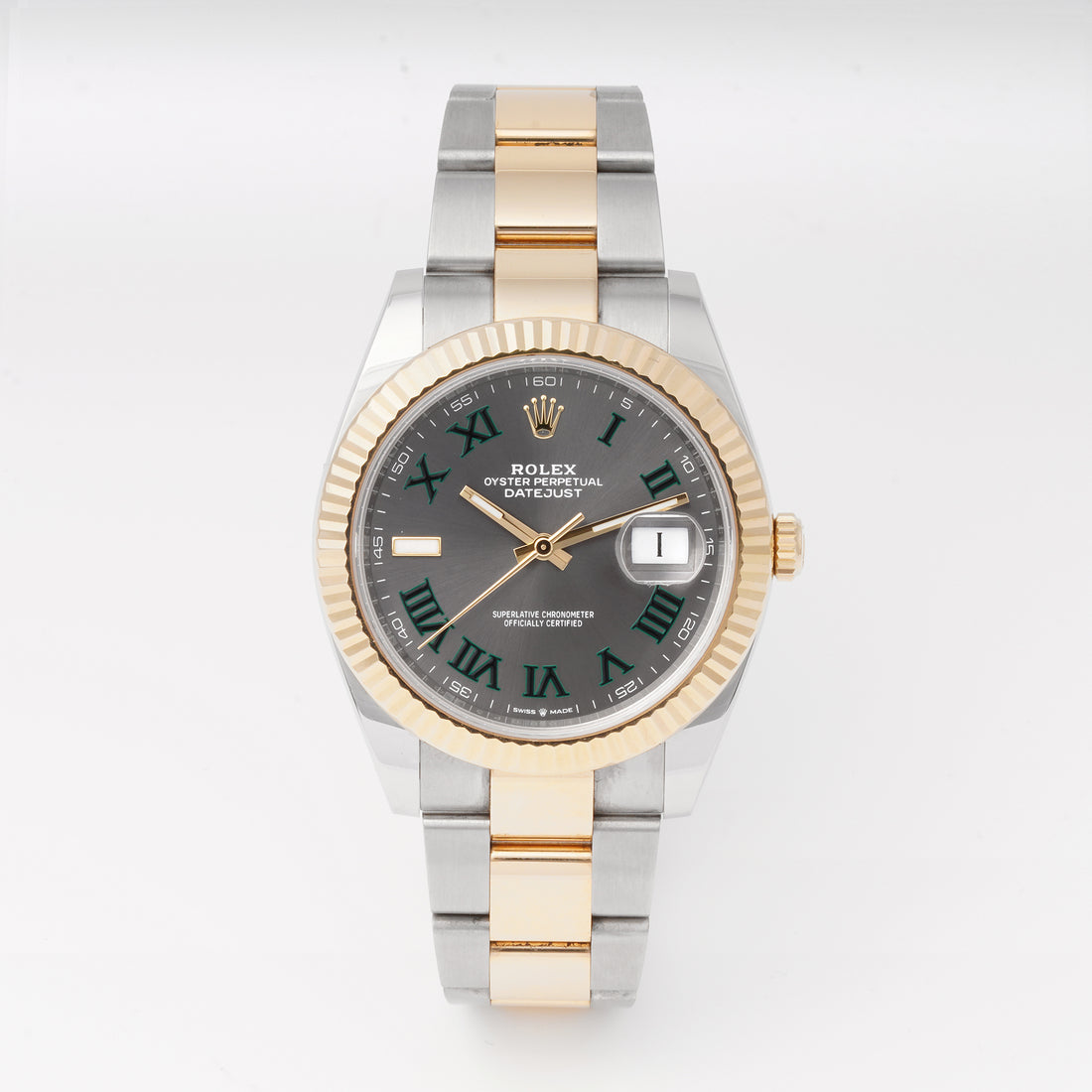 Rolex Datejust  41mm Stainless Steel & Yellow Gold 126333 Wimbledon Dial | Roman Numerals hour markers, Fluted bezel