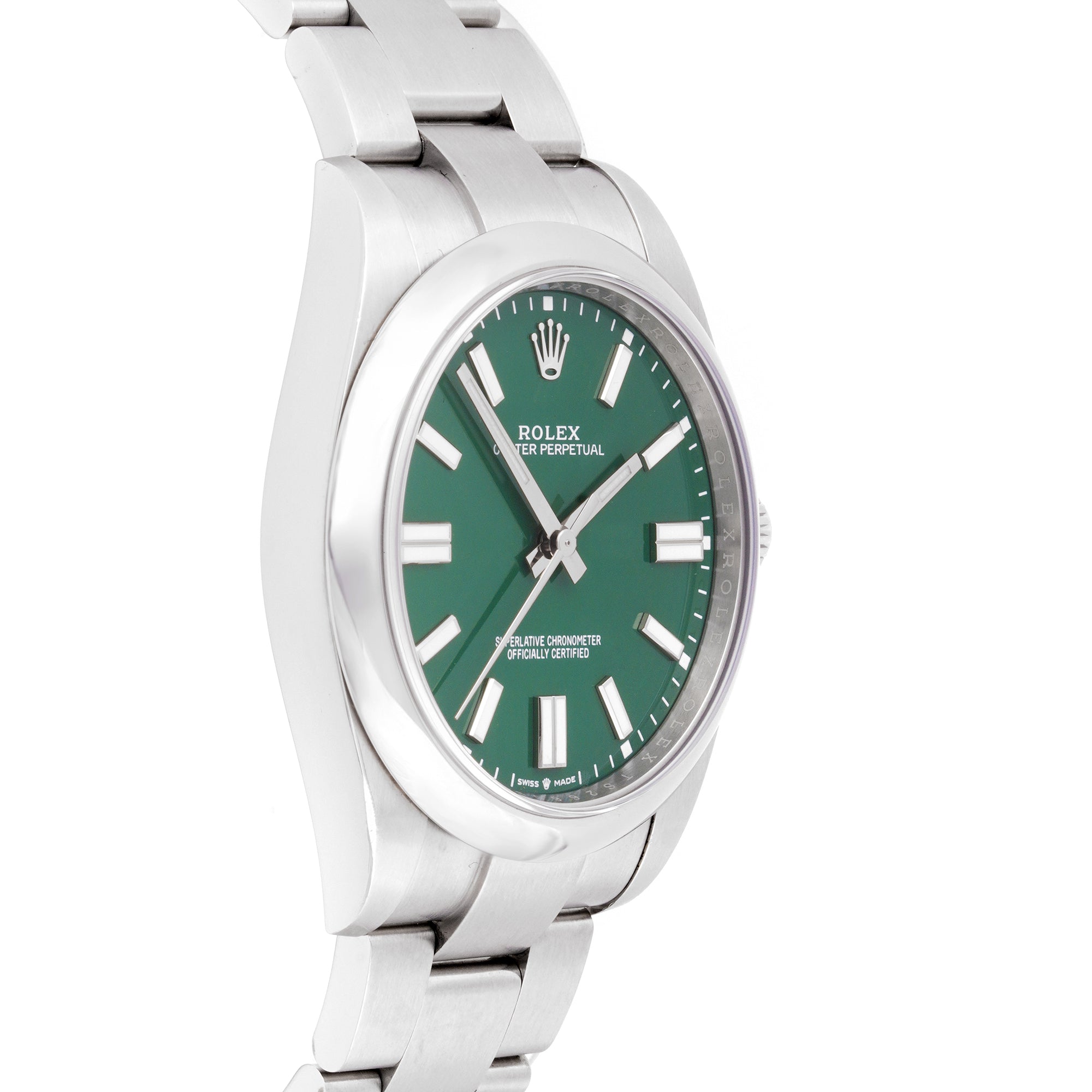 Rolex Oyster Perpetual 41mm Stainless Steel 124300 Green Dial | Index hour markers, Smooth bezel
