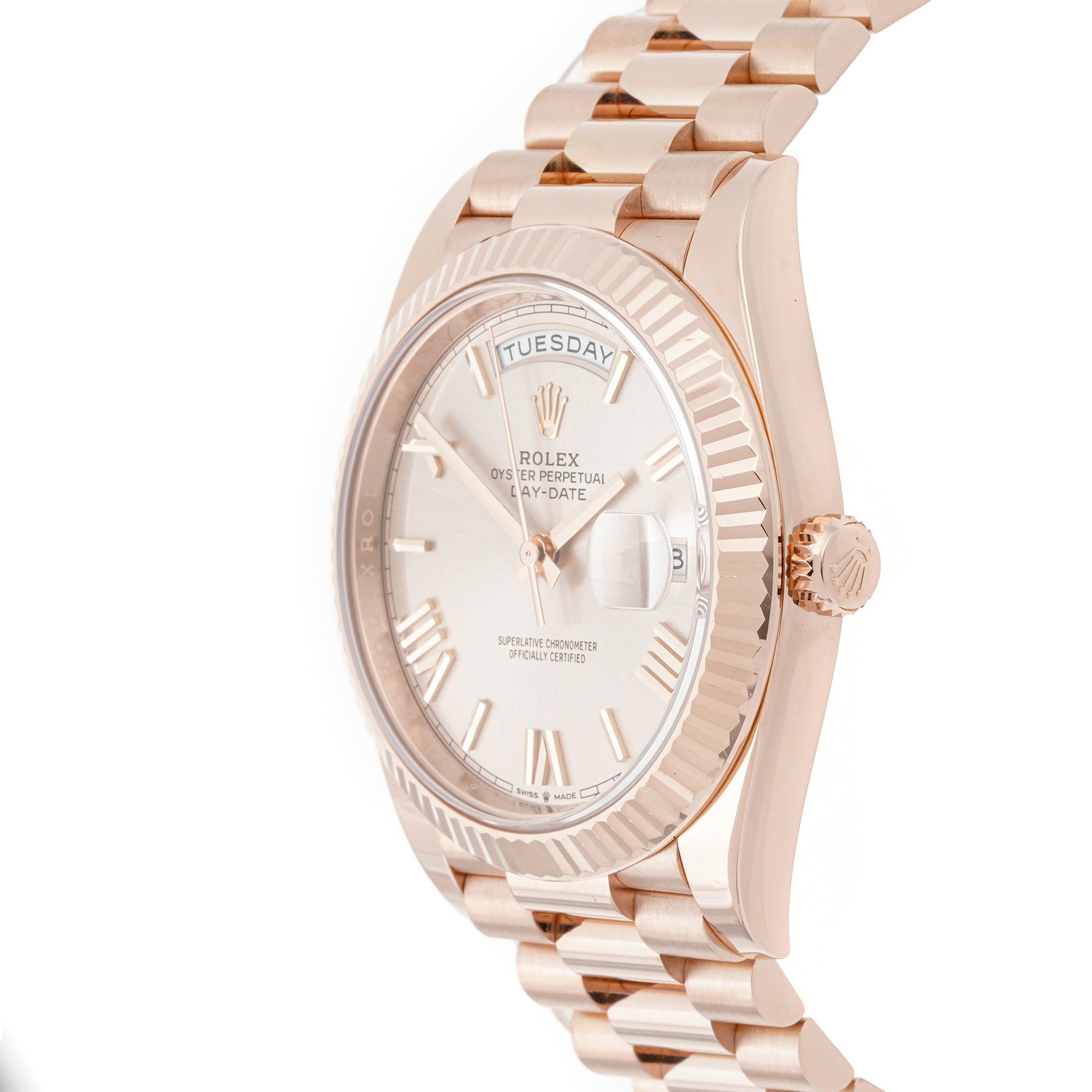 Rolex Day-Date 40 mm Rose Gold 228235 Silver Dial | Roman Numerals hour markers, Fluted bezel