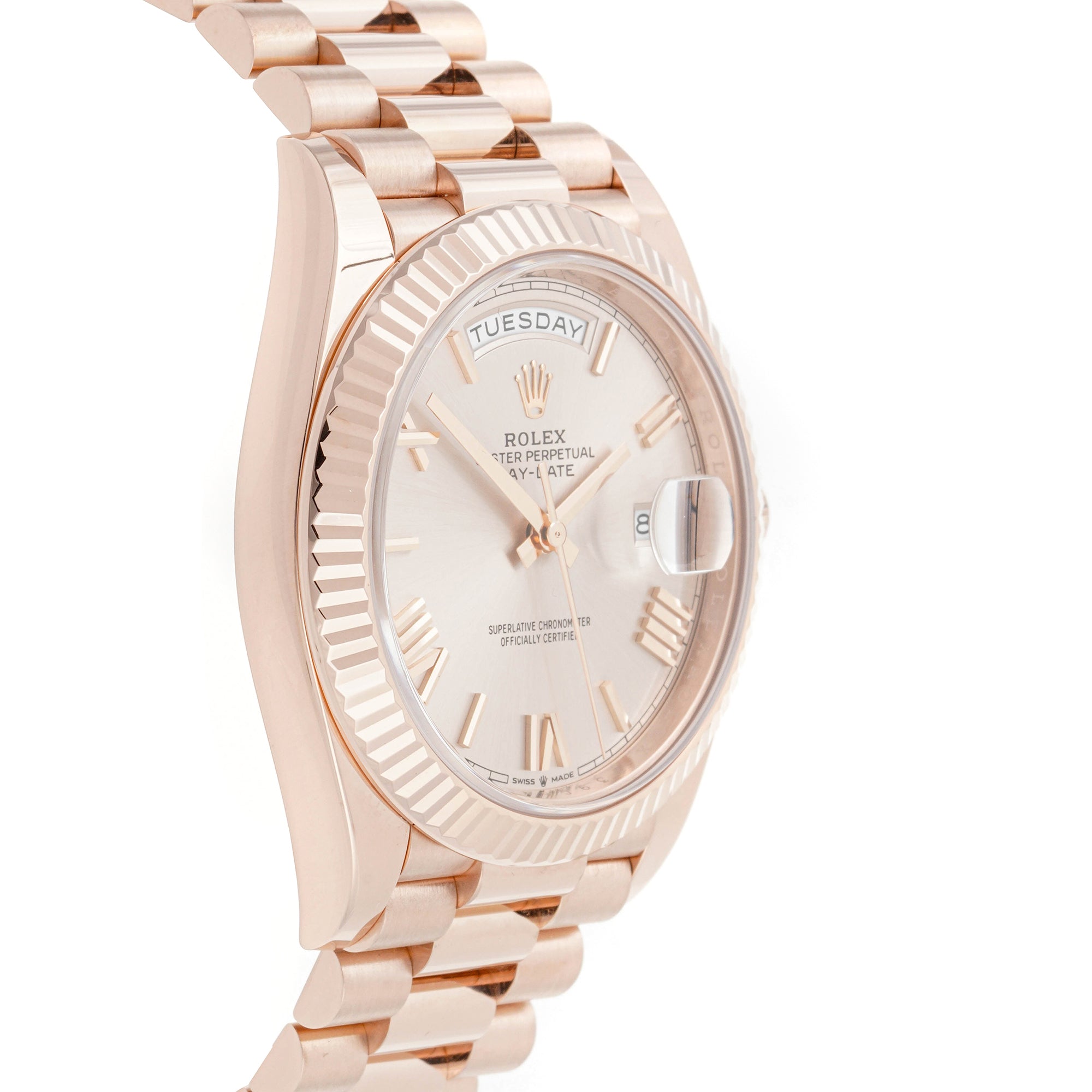Rolex Day-Date 40 mm Rose Gold 228235 Silver Dial | Roman Numerals hour markers, Fluted bezel