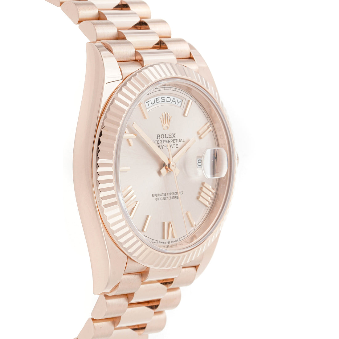 Rolex Day-Date 40 mm Rose Gold 228235 Silver Dial | Roman Numerals hour markers, Fluted bezel