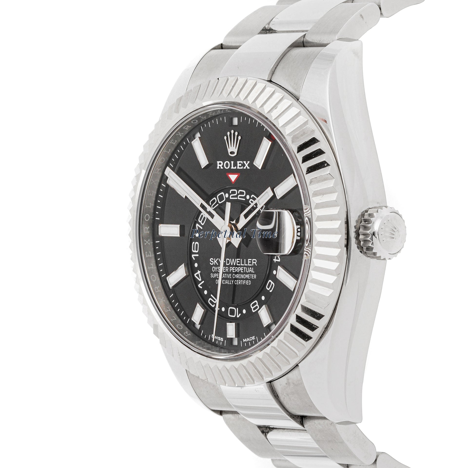 Rolex Sky-Dweller 42mm Stainless Steel & White Gold 326934 Black Dial | Index hour markers, Fluted bezel