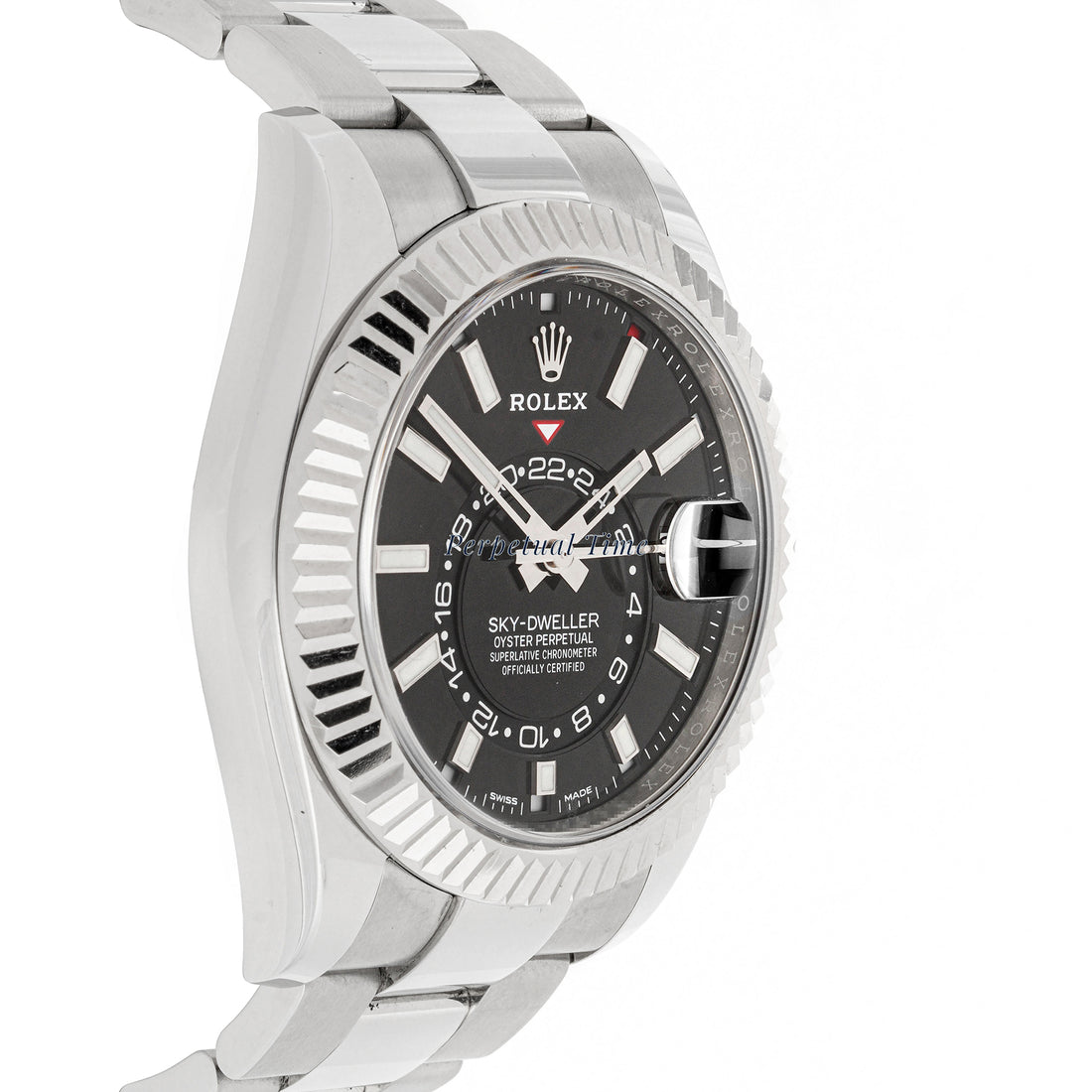 Rolex Sky-Dweller 42mm Stainless Steel & White Gold 326934 Black Dial | Index hour markers, Fluted bezel