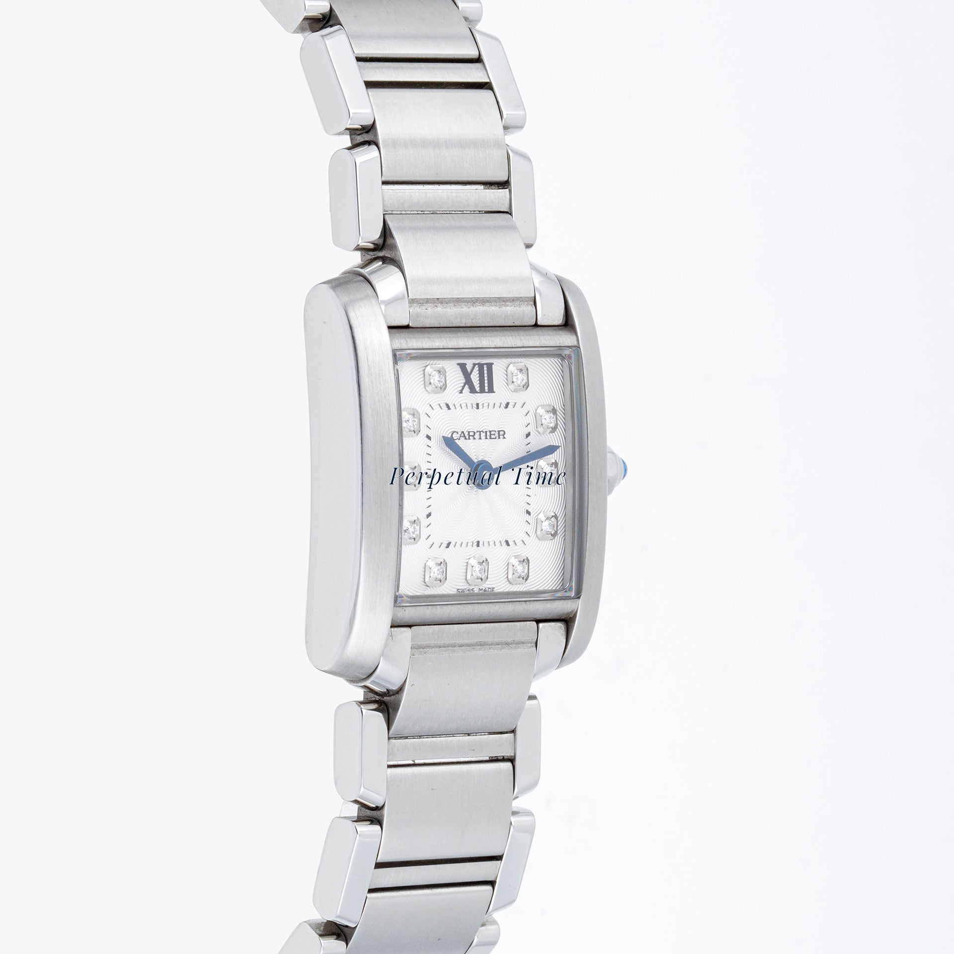 Cartier Tank Française 20x25 mm Stainless Steel 3217 Off-White Dial | Roman Numerals hour markers, Smooth bezel