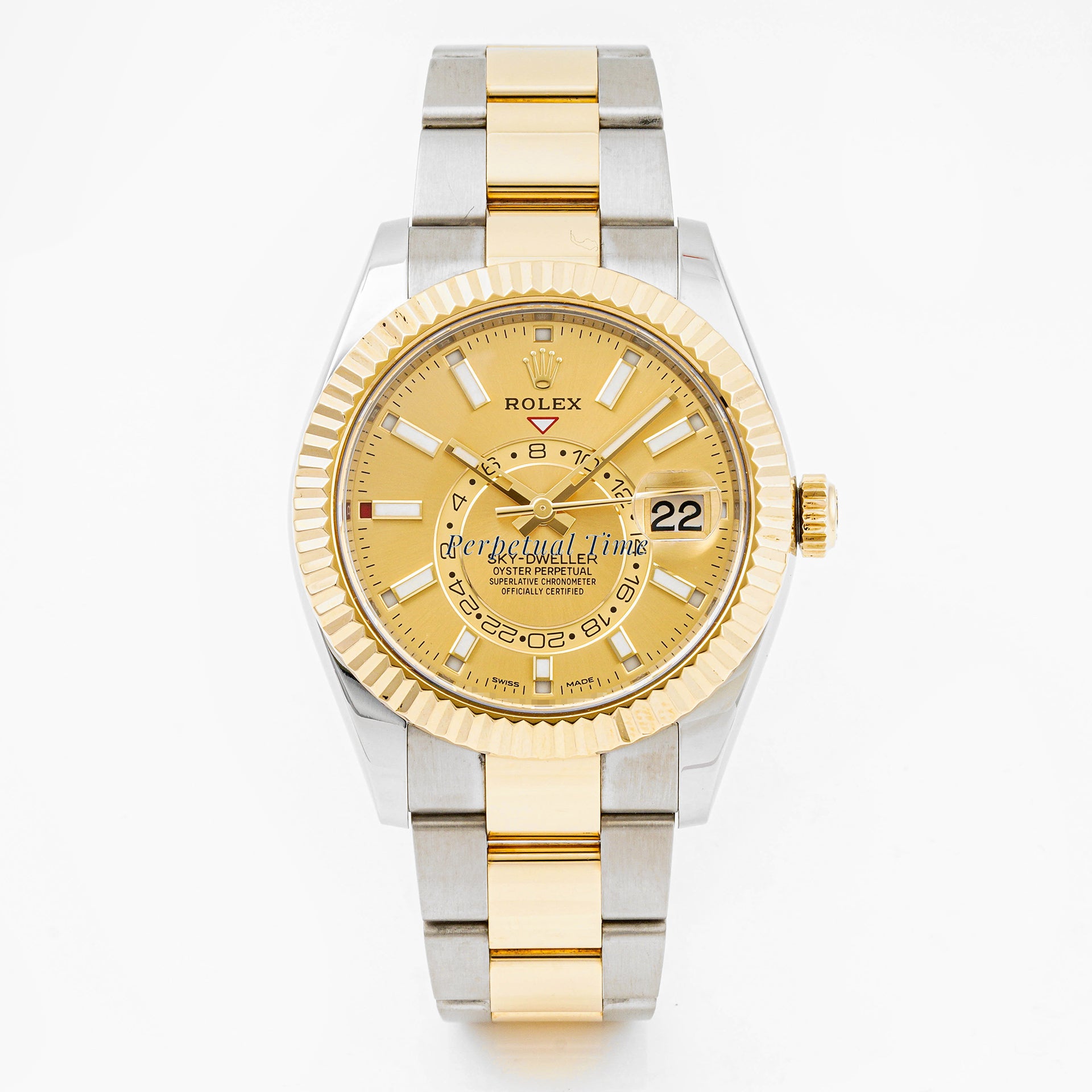 Rolex Sky-Dweller 42mm Stainless Steel & Yellow Gold 326933 Champagne Dial | Index hour markers, Fluted bezel