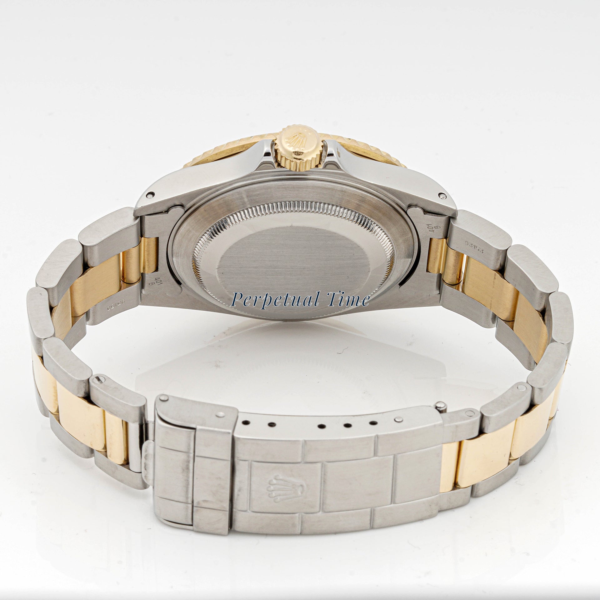Rolex Submariner 40mm Yellow Gold & Stainless Steel 16613LN Black Dial | Black bezel | Oyster band