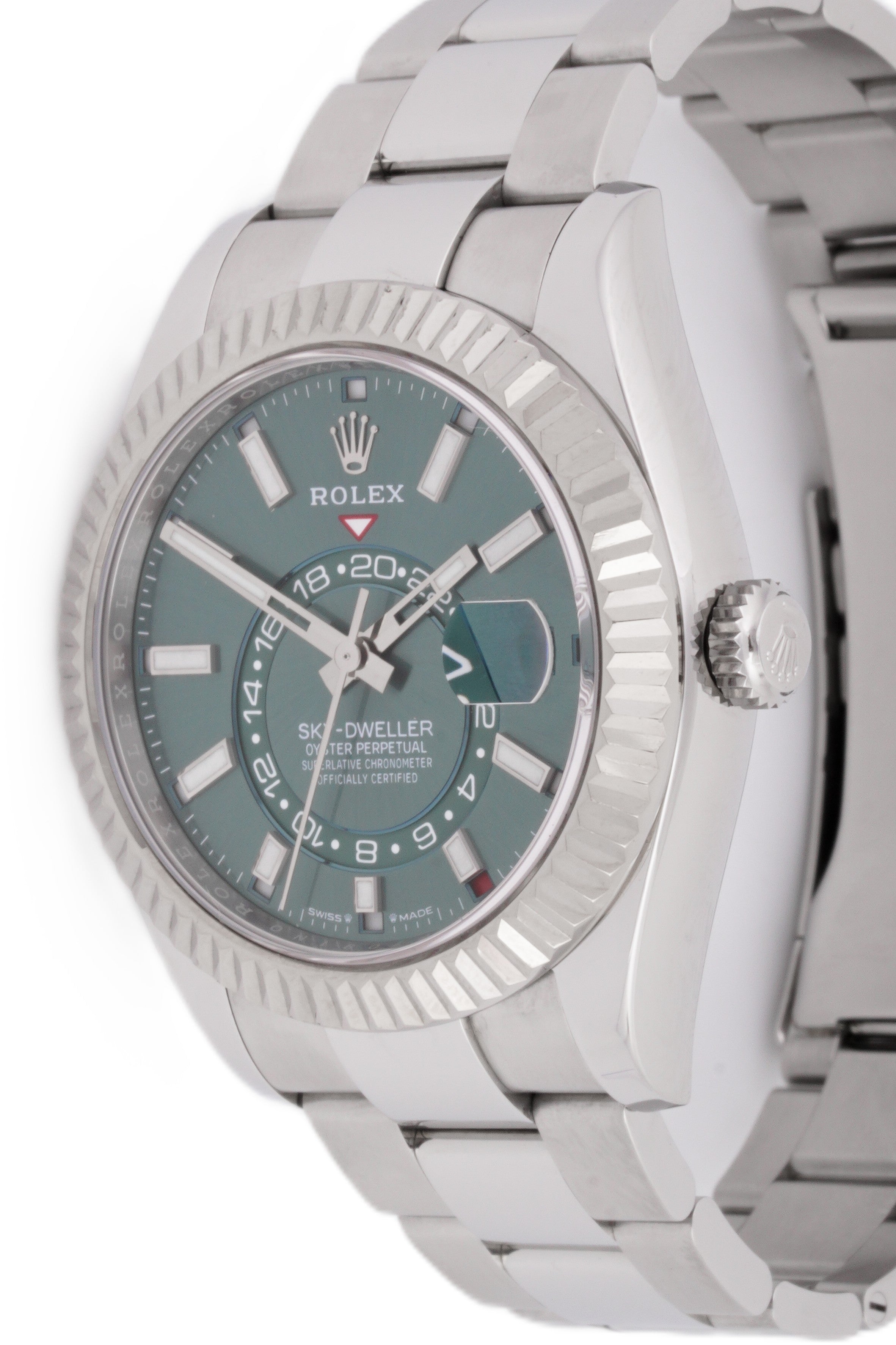 ROLEX SKYDWELLER 42MM STAINLESS STEEL 326934| GREEN DIAL| FLUTED BEZEL| OYSTER BAND