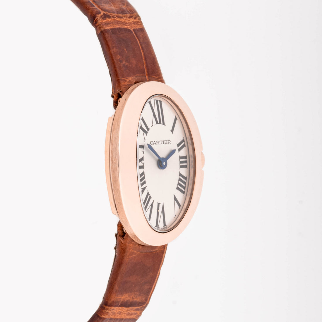 Cartier Baignoire 19 mm x 25 mm Rose Gold 3099 Off-white  Dial | Roman Numerals hour markers, Smooth bezel