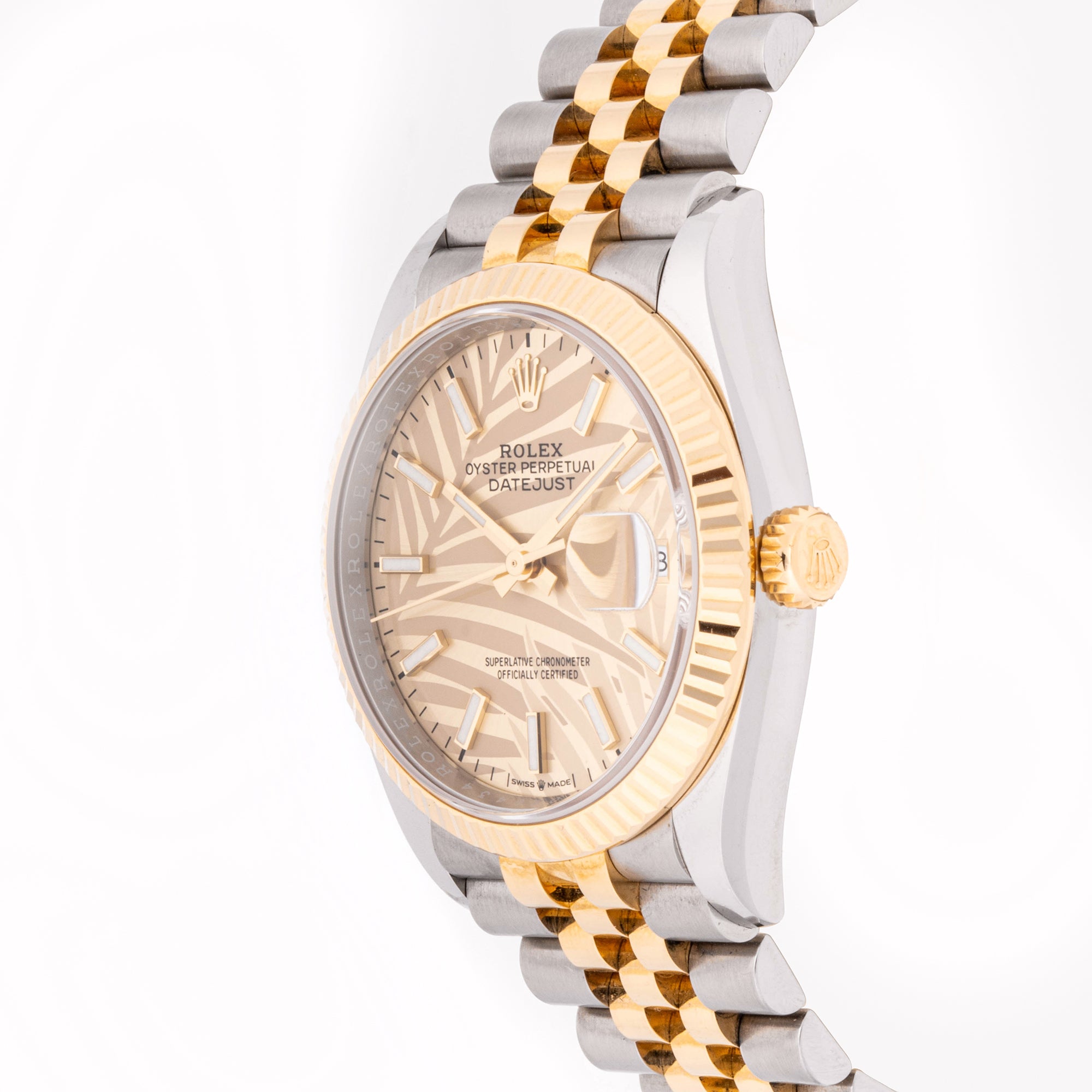 Rolex Datejust 36 mm Yellow Gold & Stainless Steel 126233 Champagne Palm Dial | Stick hour markers, Fluted bezel