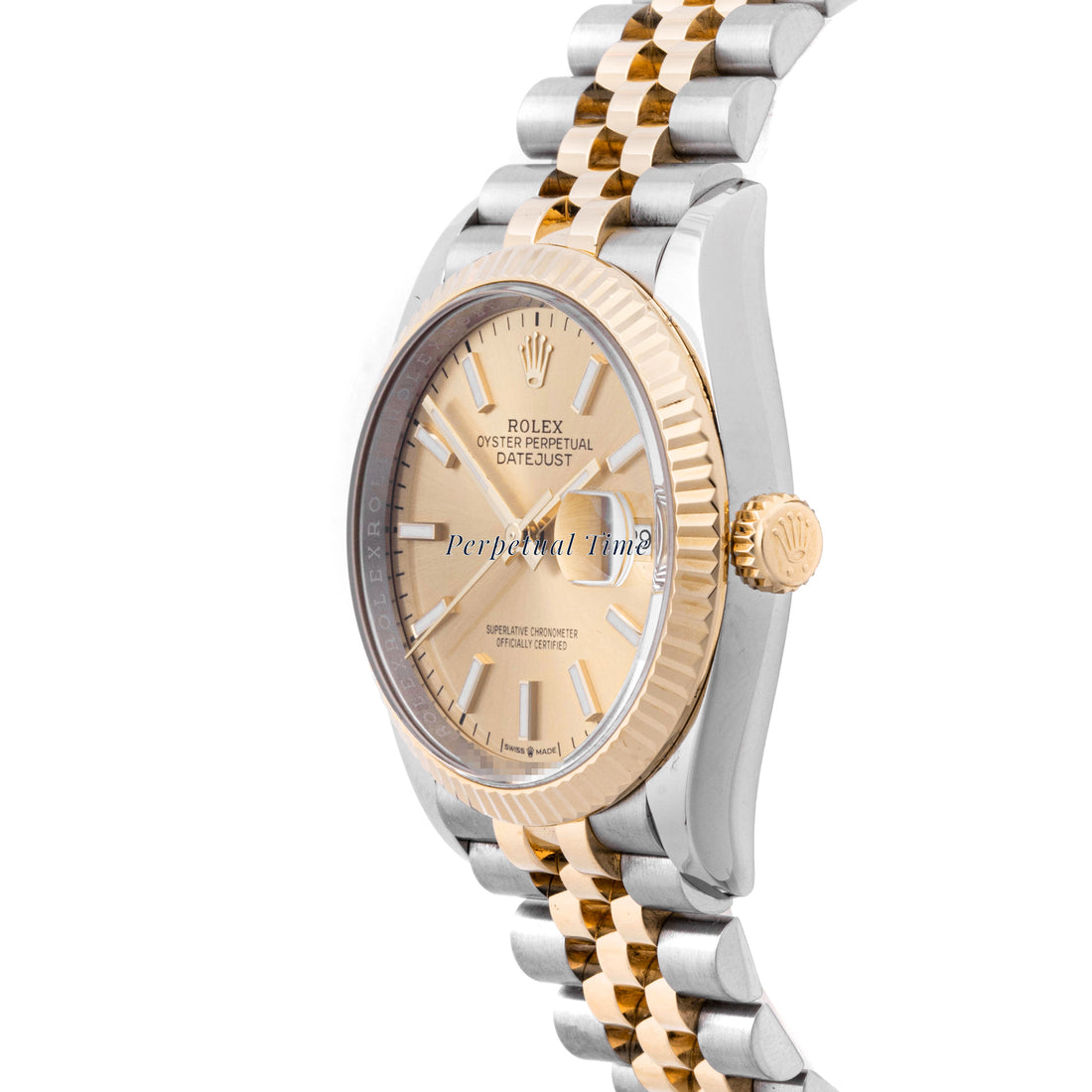 Rolex Datejust 36 mm Yellow Gold & Stainless Steel 126233 Champagne  Dial | Stick hour markers, Fluted bezel