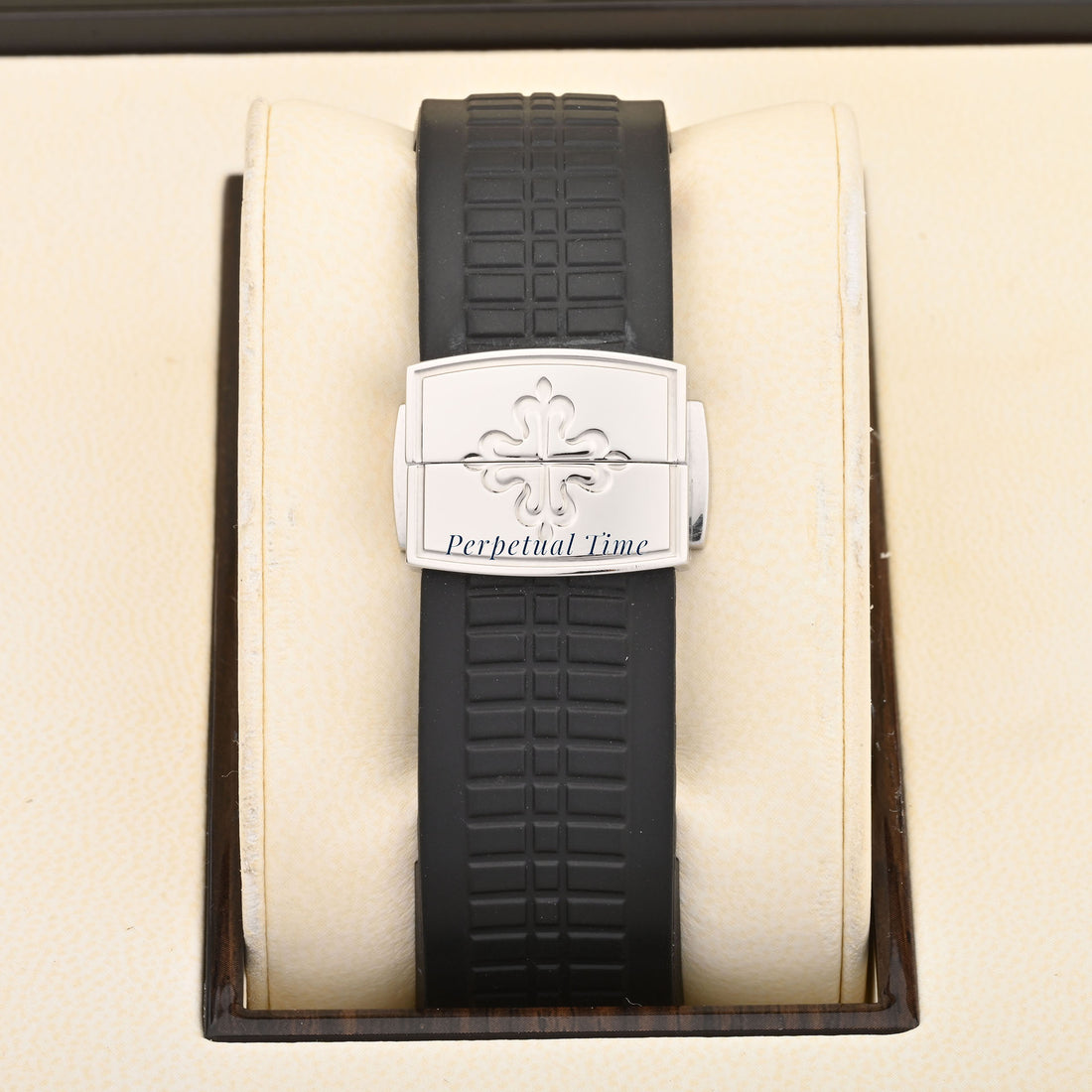 Patek Philippe Aquanaut Selfwinding Charcoal Dial 5167A-001 40mm