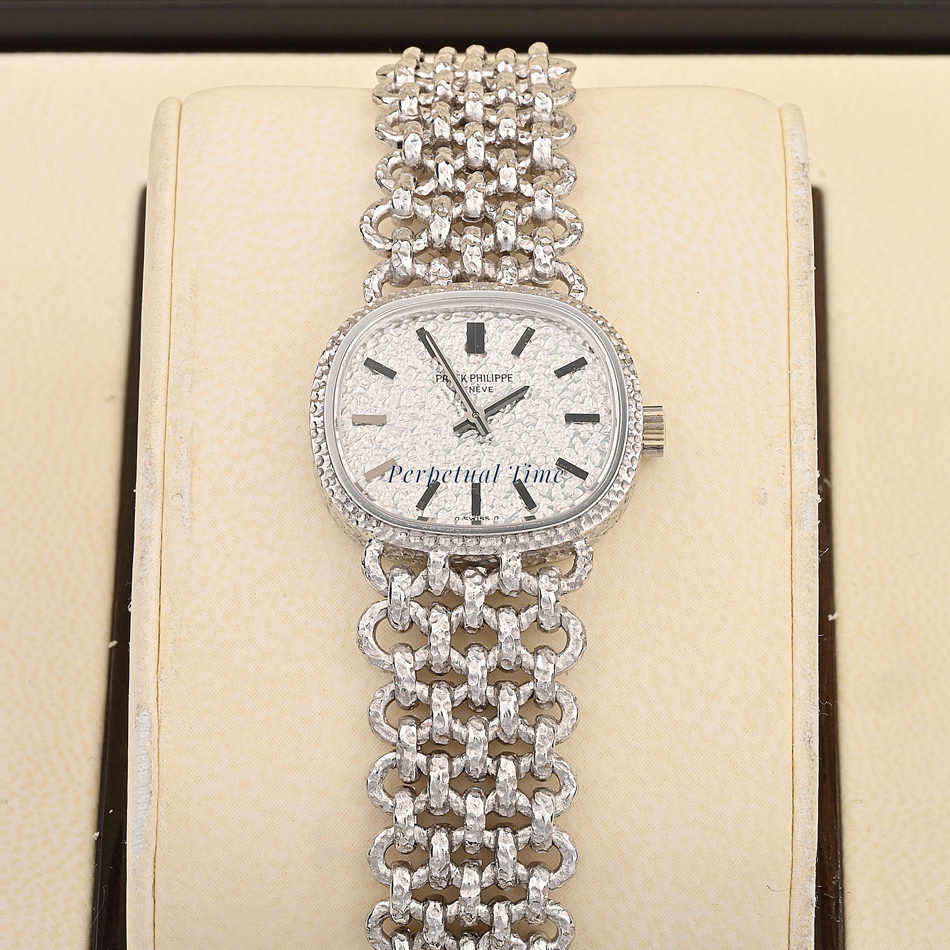 Patek Philippe Golden Ellipse Hammered Dial 4133/1G