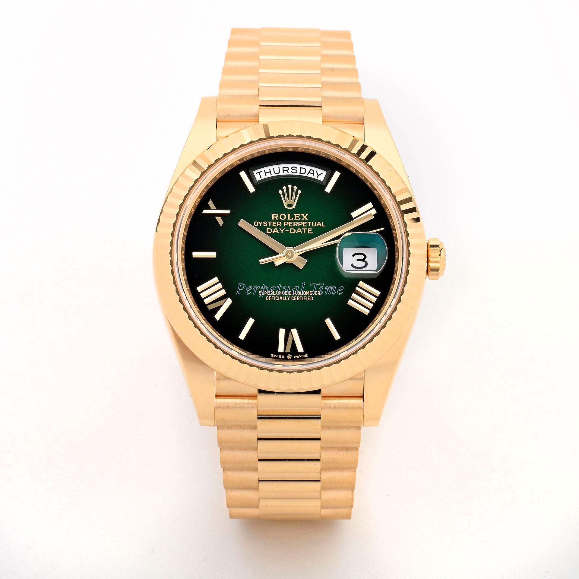 Rolex Day-Date 40mm Green Ombré Roman Dial 228238 Fluted Bezel President Band