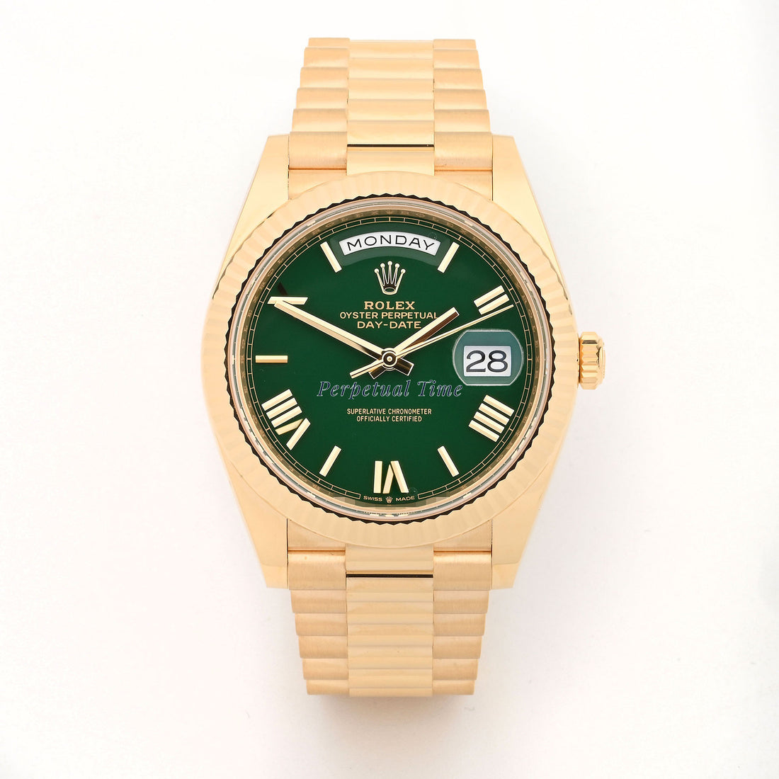 Rolex Day-Date 40mm "Money" Green Roman Dial 228238 Fluted Bezel President Band Card 2026