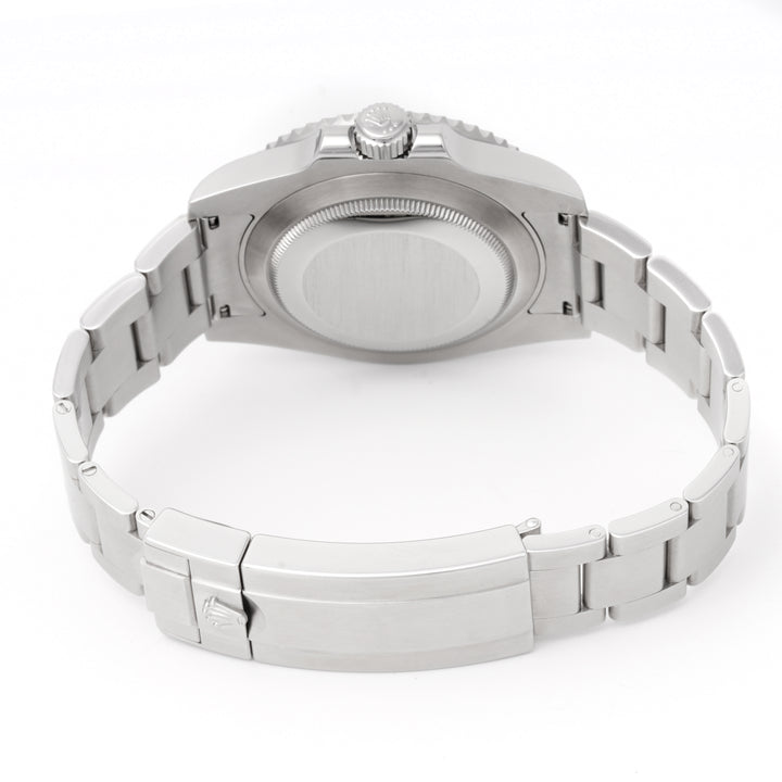 Rolex Submariner Hulk Green Dial on Oyster 116610LV Card 2014