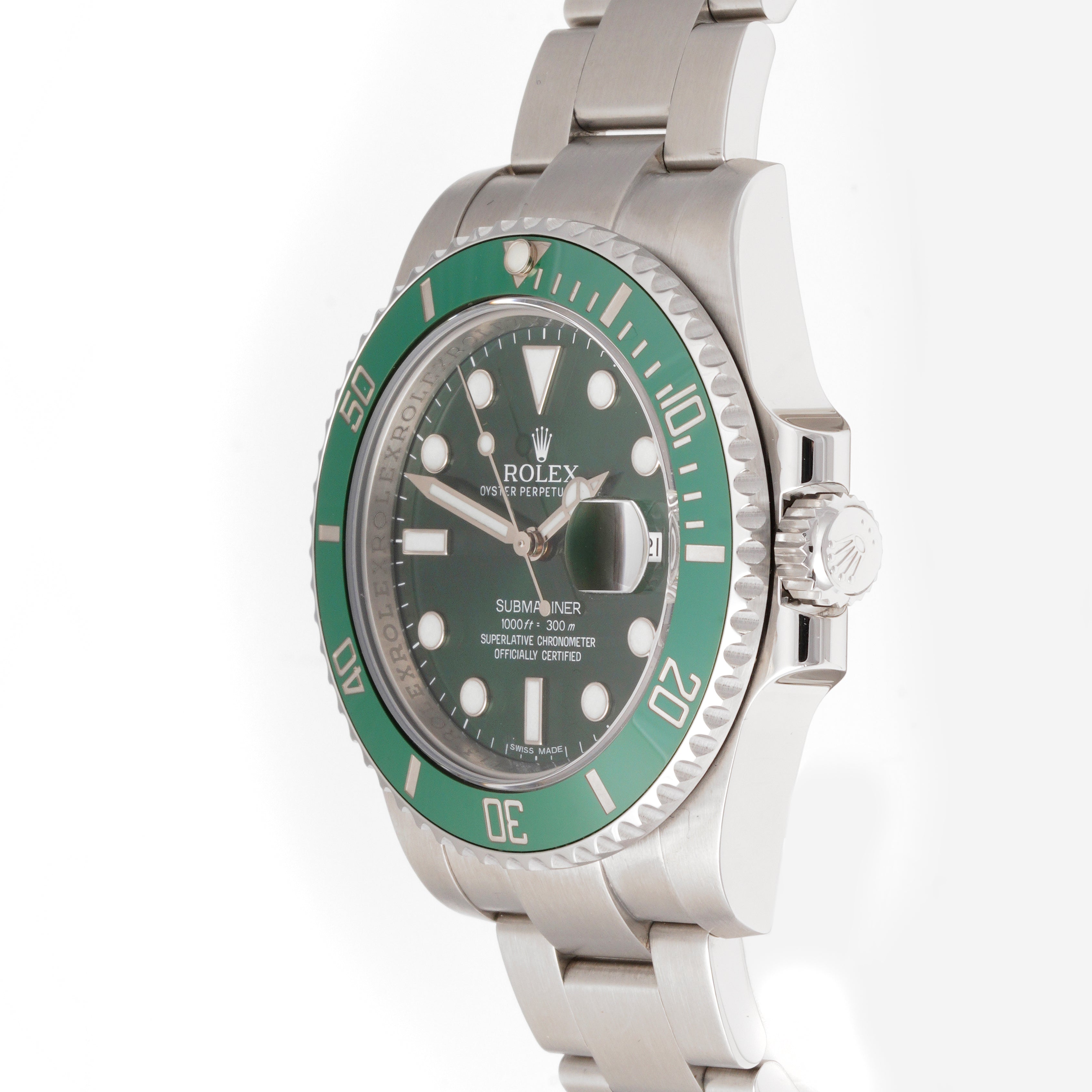 Rolex Submariner Hulk Green Dial on Oyster 116610LV Card 2017